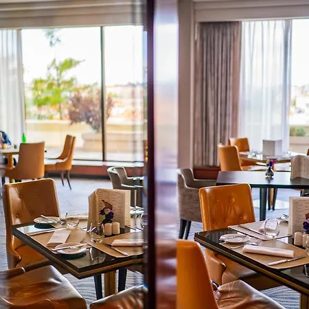 Hotell Grand Towers - Czech Leading 5*