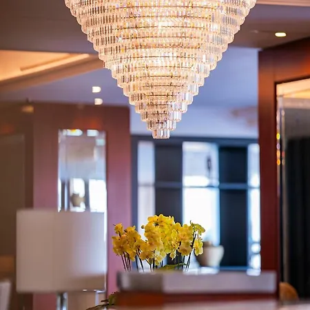 Grand Towers - Czech Leading Hotell