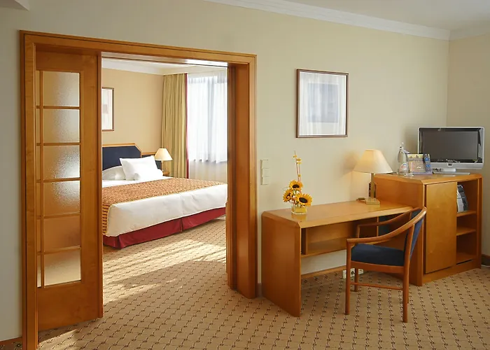 Hotel Grand Towers - Czech Leading 5*