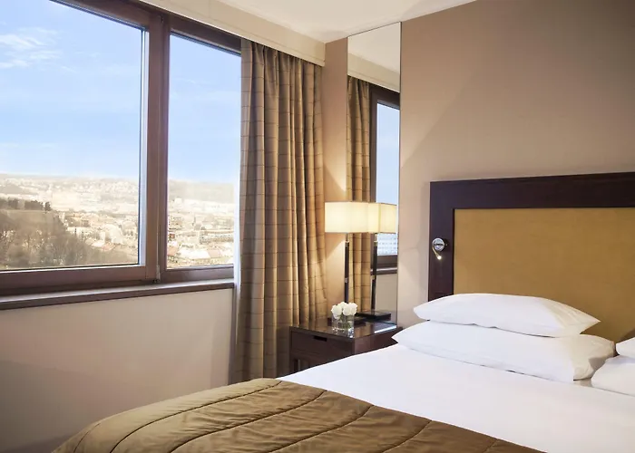 Hotel Grand Towers - Czech Leading
