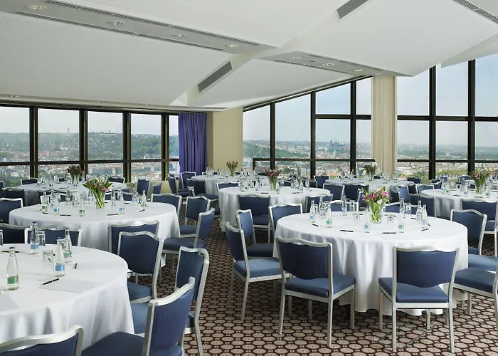Hotel Grand Towers - Czech Leading