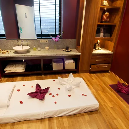 Grand Towers - Czech Leading