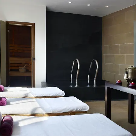 Hotel Grand Towers - Czech Leading 5*