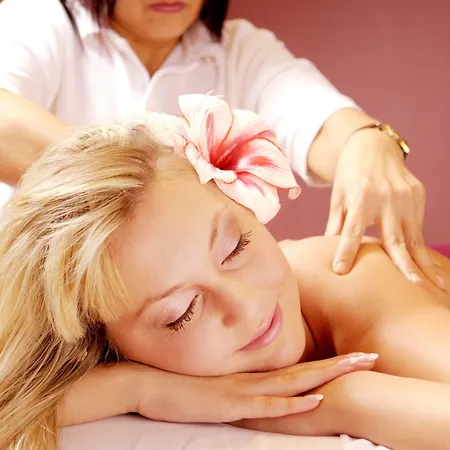 Hotel Grand Towers - Czech Leading