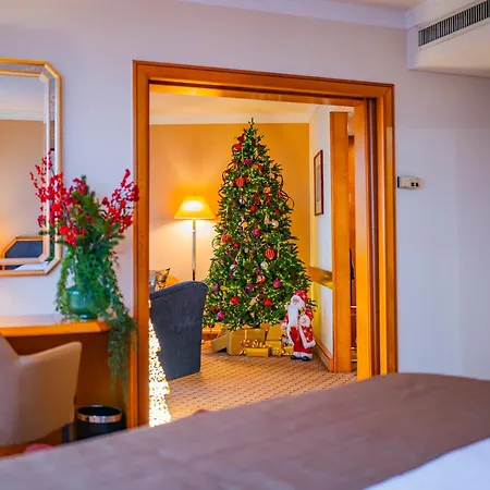 Grand Towers - Czech Leading 5* Prague