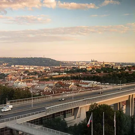 Hotel Grand Towers - Czech Leading