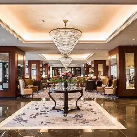 Hotel Grand Towers - Czech Leading 5*