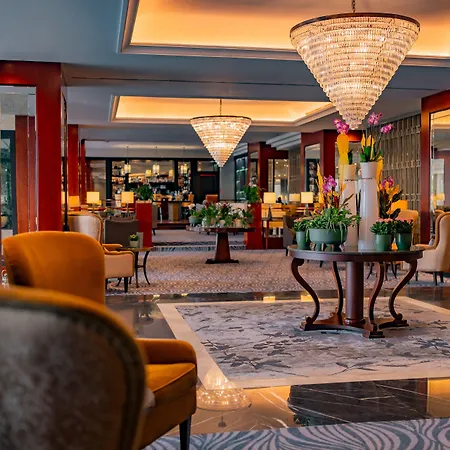 Hotell Grand Towers - Czech Leading 5*